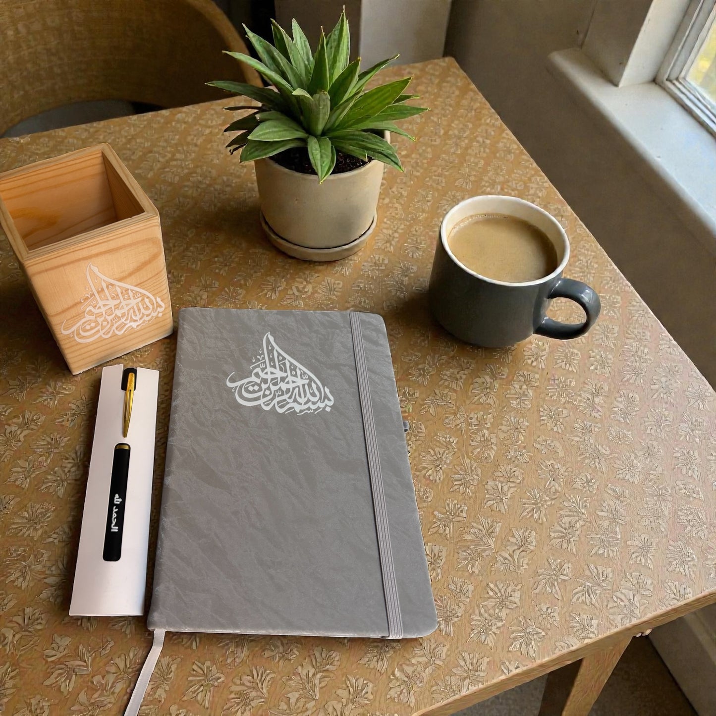 SET INTELECTO | lapicero, libreta, bloc de notas y bolígrafo |